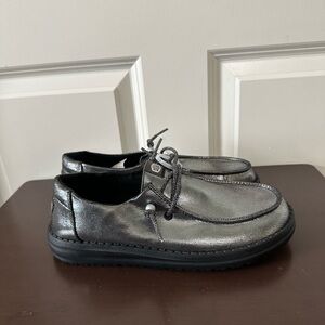 Hey Dude Wendy Metallic Shine Black Shoe Size 8